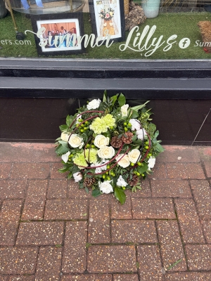 contemporary woodland posy