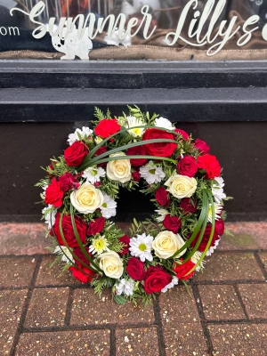 Red and white wreath