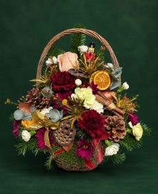Yuletide basket